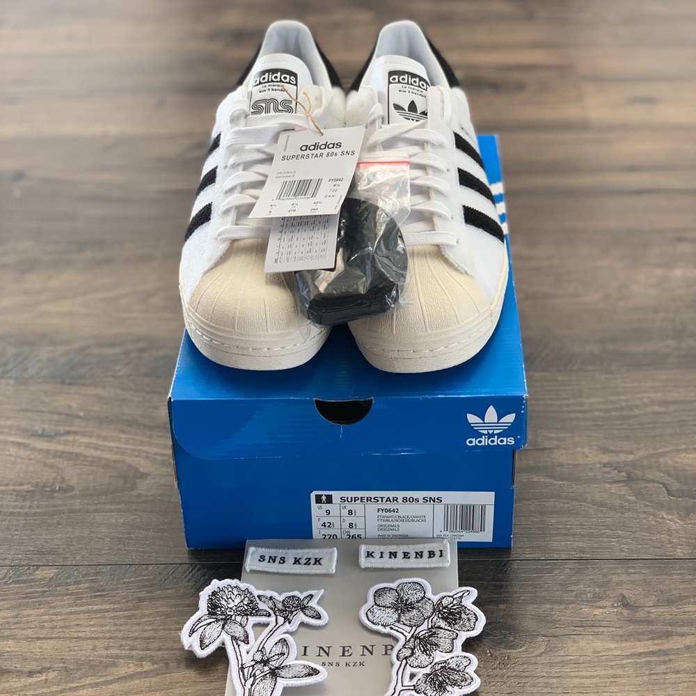 Adidas superstar 80’s SNS size 9 white & black